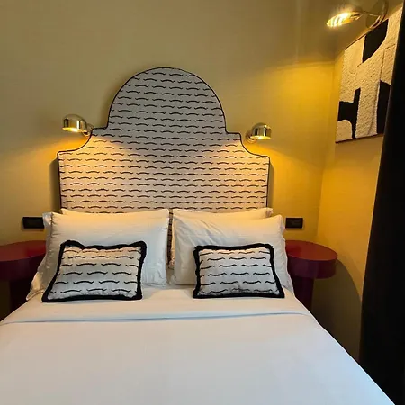 Smart At Spanish Steps Pensjonat 4*