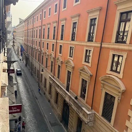 Pensjonat Smart At Spanish Steps 4*
